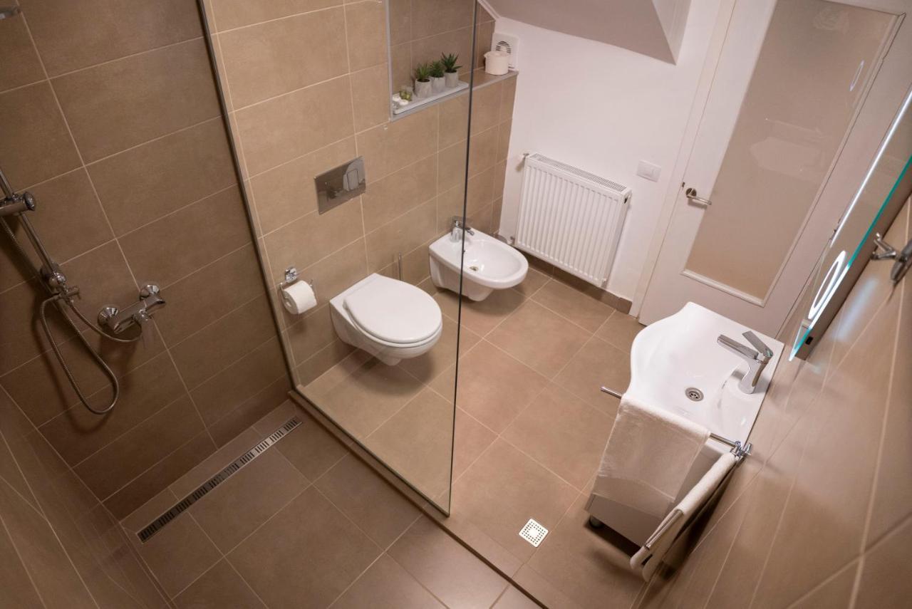 Coban Residence - A4 - Rustic Apartment Brasov Luaran gambar